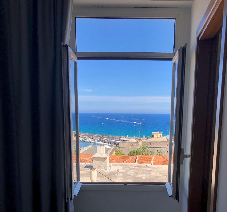 Belvedere Hotel 3*